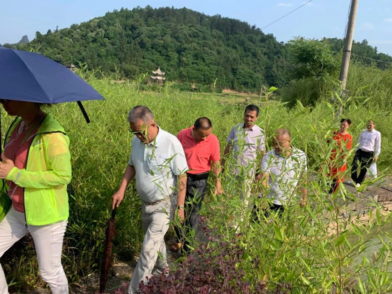 董事长唐树松 寻红色记忆，忆邓恩铭波澜一生